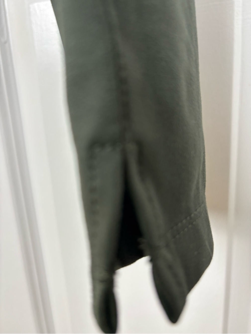 Rachel Zoe Olive Green Drawstring Jogger Pants Med Zip Pocket Stretch Athleisure - Picture 7 of 10